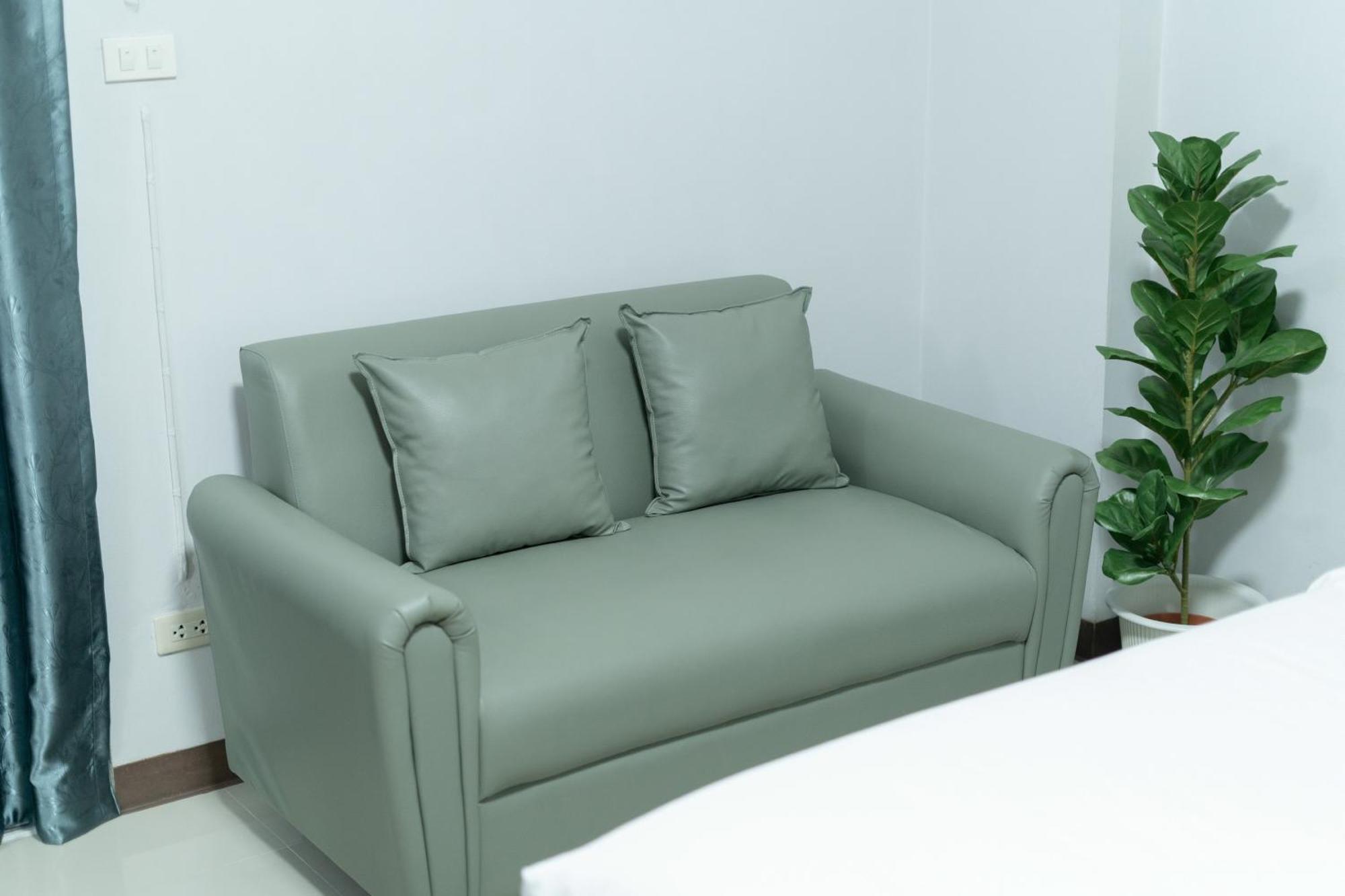 Nicha Residence Hotel 방콕 외부 사진