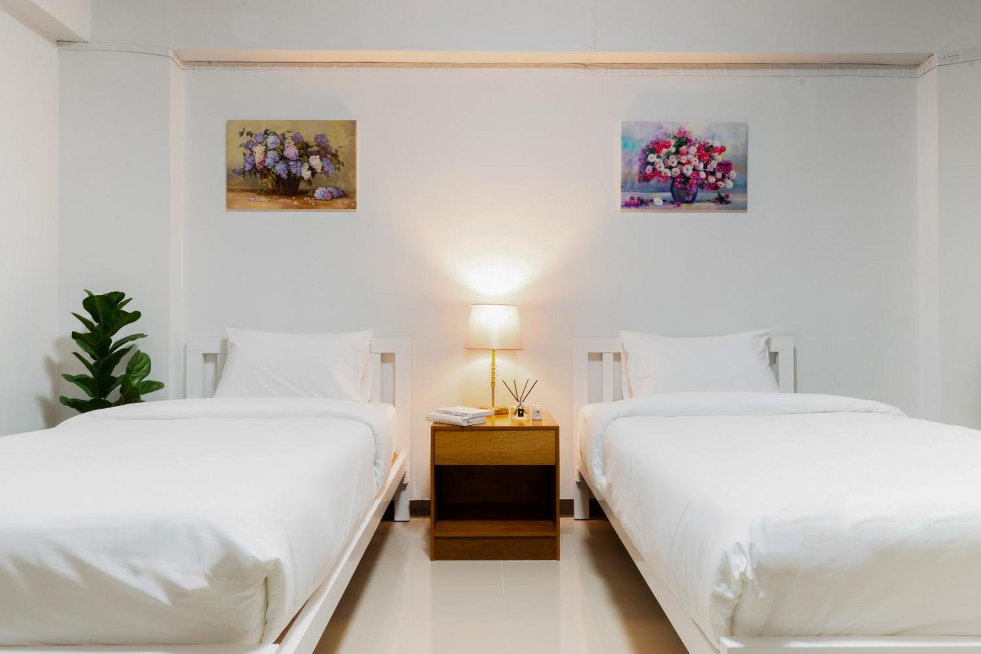 Nicha Residence Hotel 방콕 외부 사진